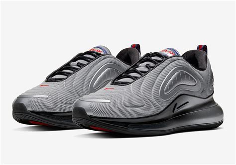 Nike Air Max 720 shoes